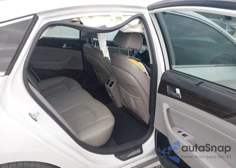 2016 Hyundai Sonata Hybrid Limited from USA, damaged, VIN KMHE34L10GA015736